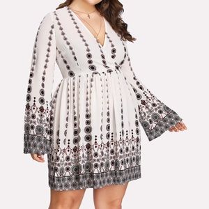 NEVER WORN: Geo print wrap dress